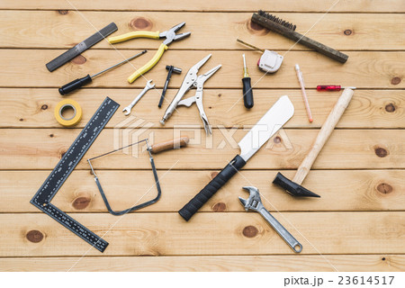 tools with wooden tools with wooden 23614517