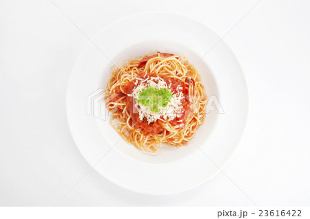 Spaghetti in red sauce with shrimps,top view Spaghetti in red sauce with shrimps,top view 23616422
