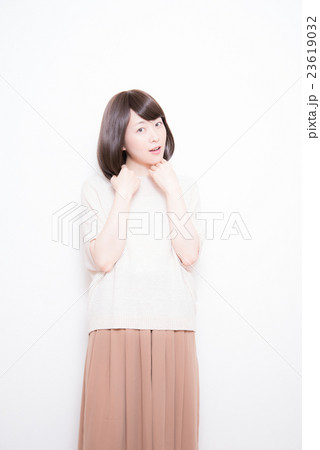 ファッション　女性 23619032