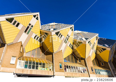 オランダ　ロッテルダムのキューブハウス 23620606