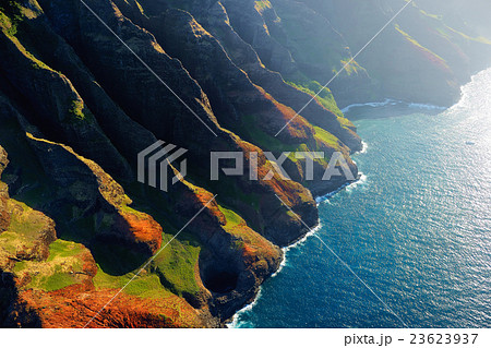 Beautiful aerial view of Na Pali coast 23623937