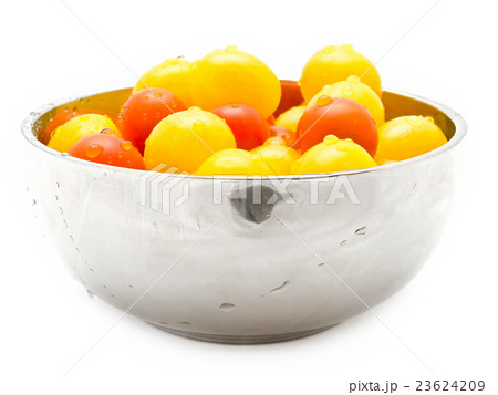 Tomatoes 23624209