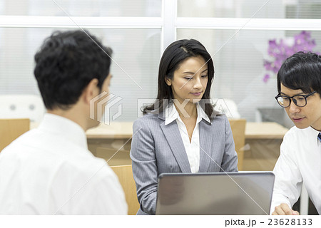 ビジネス　打合せ 23628133