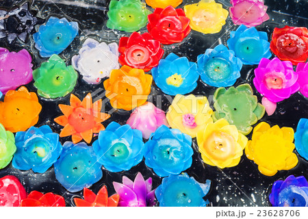 Floating flower candles by various colors Floating flower candles by various colors 23628706