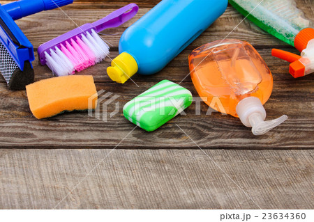 Cleaning products  23634360