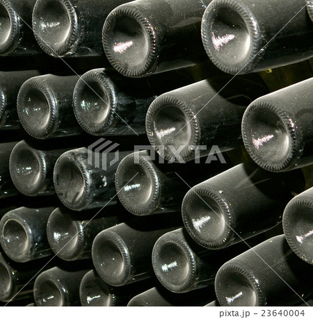 Wine bottles perspective Wine bottles perspective 23640004