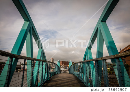 Steel bridge 23642907