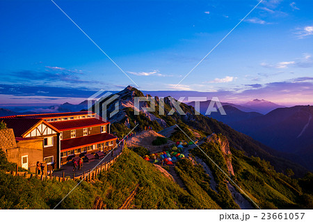 燕岳　朝日　ご来光　絶景 23661057
