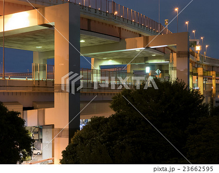 小菅ジャンクションに続く高速道路_c 小菅ジャンクションに続く高速道路_c 23662595