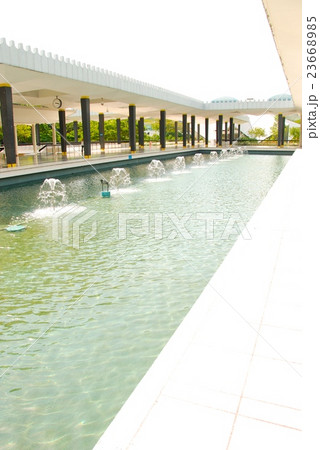 国立モスクの池･噴水（クアラルンプール／マレーシア） 23668985