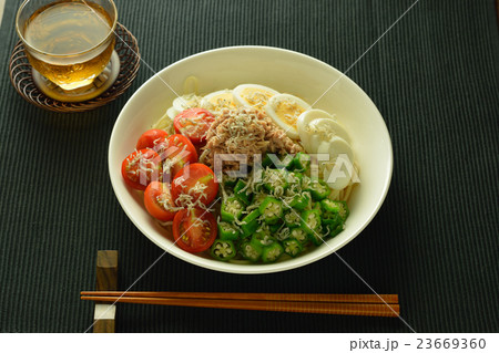 冷やし中華（ツナ缶） 23669360