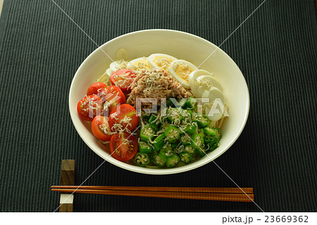 冷やし中華（ツナ缶） 23669362