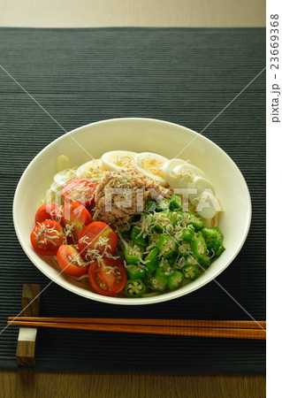 冷やし中華（ツナ缶） 23669368