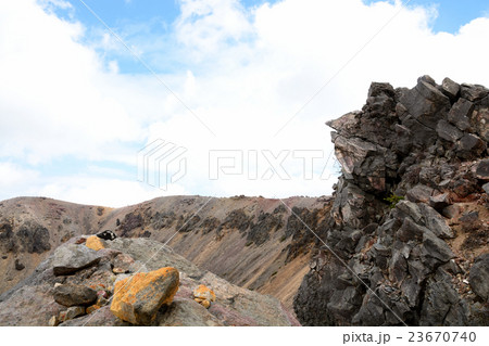 吾妻小富士の火口 23670740