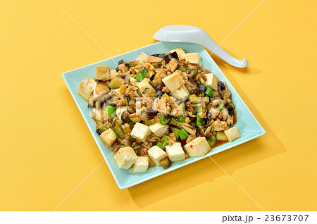 オリジナル創作中華料理「麻婆ナス+麻婆豆腐ミックス」。 23673707