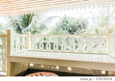 Outdoor patio 23678358