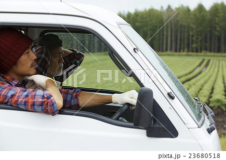 農家親子 運転 農家親子 運転 23680518