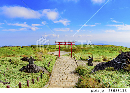 箱根元宮神社　鳥居　箱根　駒ケ岳 23683158