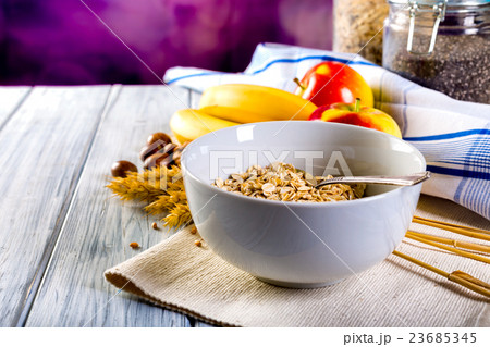 Bowl of cereal. Healthy breakfast. 23685345