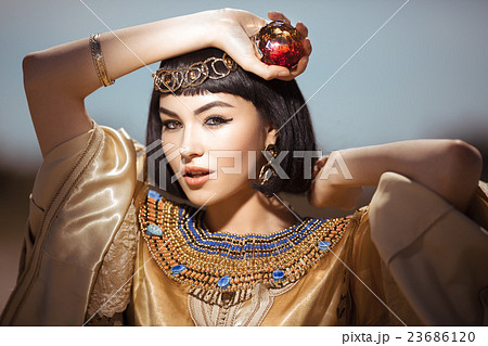 Beautiful Egyptian Woman Like Cleopatra Outdoorの写真素材