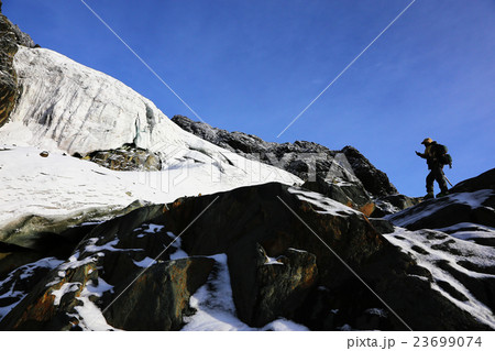 ルウェンゾリ マルガリータピーク ルウェンゾリ マルガリータピーク 23699074