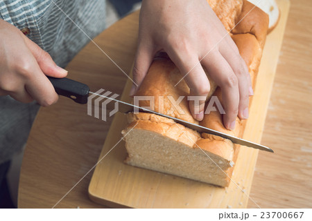 食パン 23700667