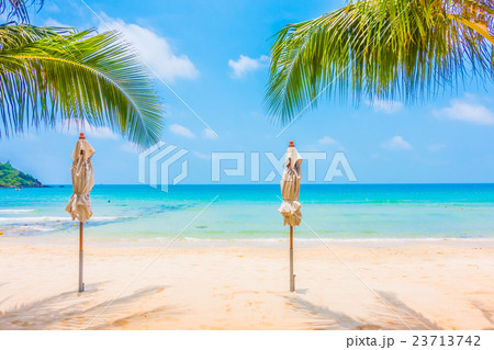 Sea and Beach Sea and Beach 23713742