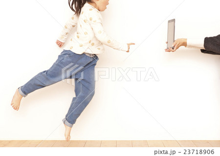 子供一人タブレット 子供一人タブレット 23718906