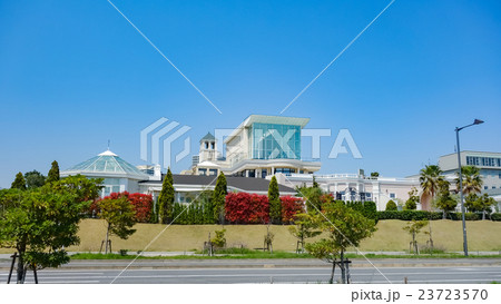 海辺の教会の写真素材