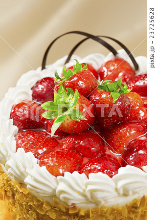 ストロベリーケーキのアップ 23725628