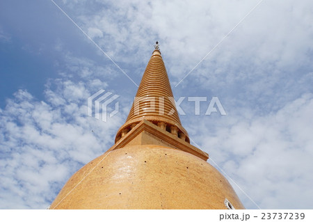 Phra Pathom Chedi of Nakhon Pathom（プラ・パトム・チェディ） 23737239