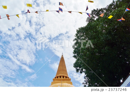 プラ・パトム・チェディ(Phra Pathom Chedi of Nakhon Pathom) プラ・パトム・チェディ(Phra Pathom Chedi of Nakhon Pathom) 23737246