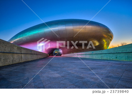 Dongdaemun Design Plaza in Seoul, South Korea 23739840