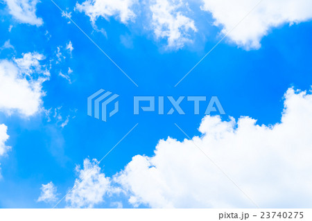 鮮やかに仕上げた積乱雲 空と雲の写真素材 空の背景素材 コピースペース 広告スペース 真夏イメージ 鮮やかに仕上げた積乱雲 空と雲の写真素材 空の背景素材 コピースペース 広告スペース 真夏イメージ 23740275
