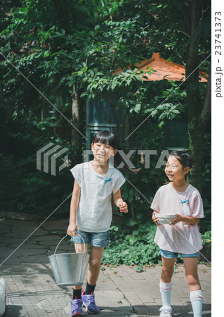 primary school child 23741373