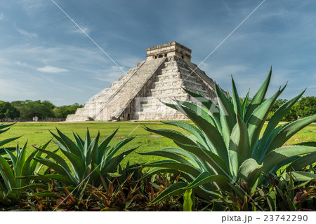 Pyramid of Kukulcan Pyramid of Kukulcan 23742290