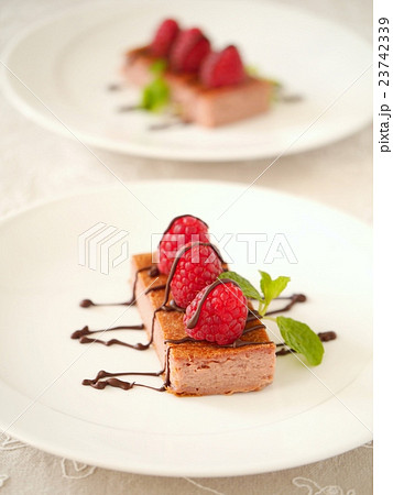 ラズベリーフラン ラズベリーフラン 23742339