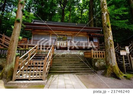 諏訪大社 （ 上社 ・ 本宮 ）　神楽殿　信濃國一之宮　（2015年8月）　長野県 23746240