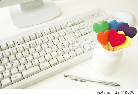 LGBTQ+　ダイバーシティ 23748600