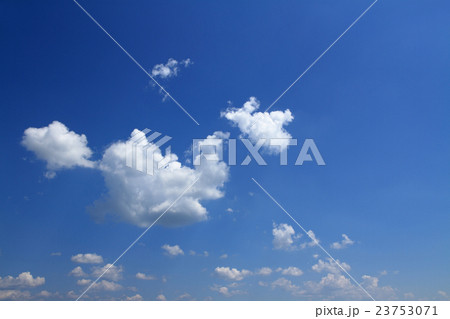 夏の大空 23753071