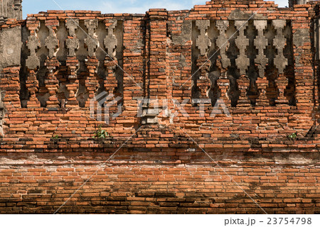 The old brick wall The old brick wall 23754798