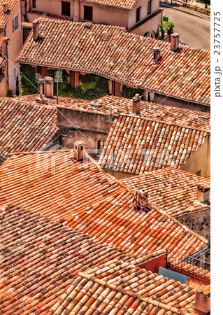 Red roofs of village in Provence, France Red roofs of village in Provence, France 23757725
