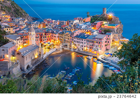 Night Vernazza, Cinque Terre, Liguria, Italy 23764642