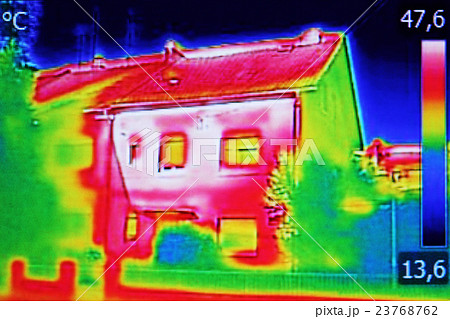 Thermal image on Residential building 23768762