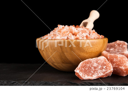Salt in a bamboo bowl 23769104
