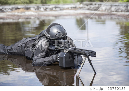Spec ops police officer 23770185