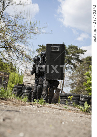 Spec ops police officer SWAT 23770242