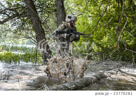 Green Beret in action 23770281
