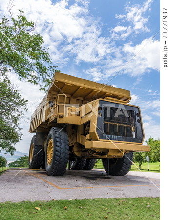 Old heavy truck 23771937