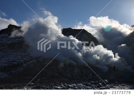 北海道　弟子屈　硫黄山 23773779